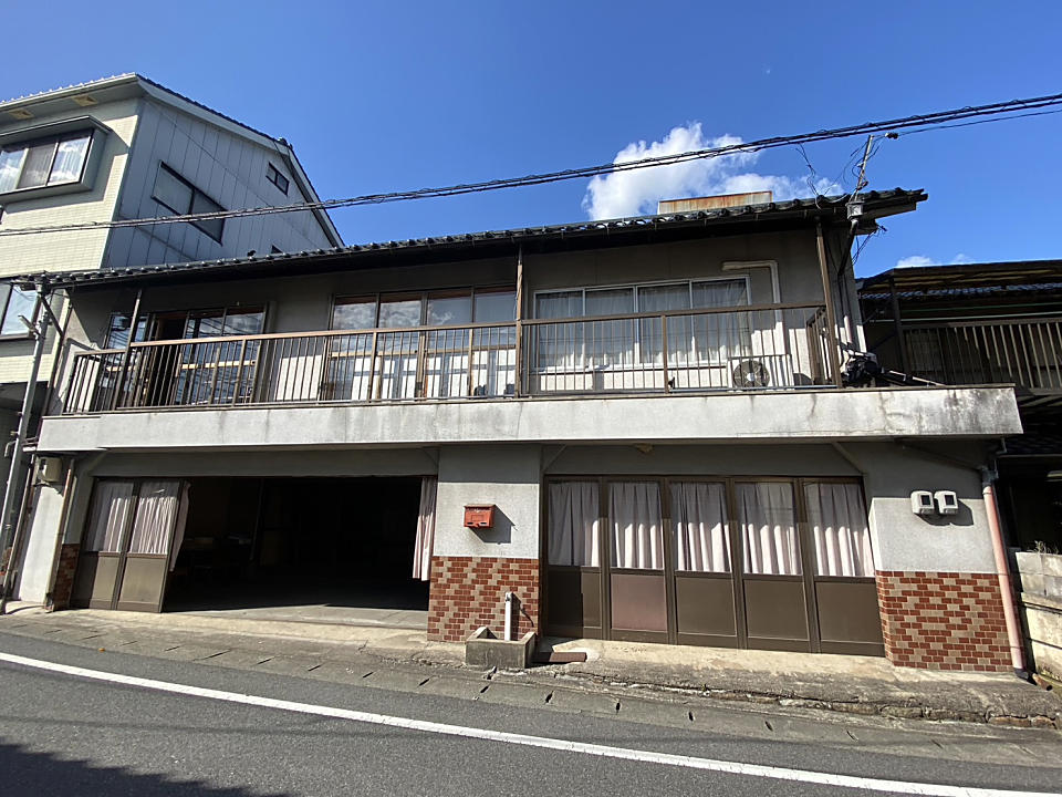 ユースセンター改修作業前の様子の画像
