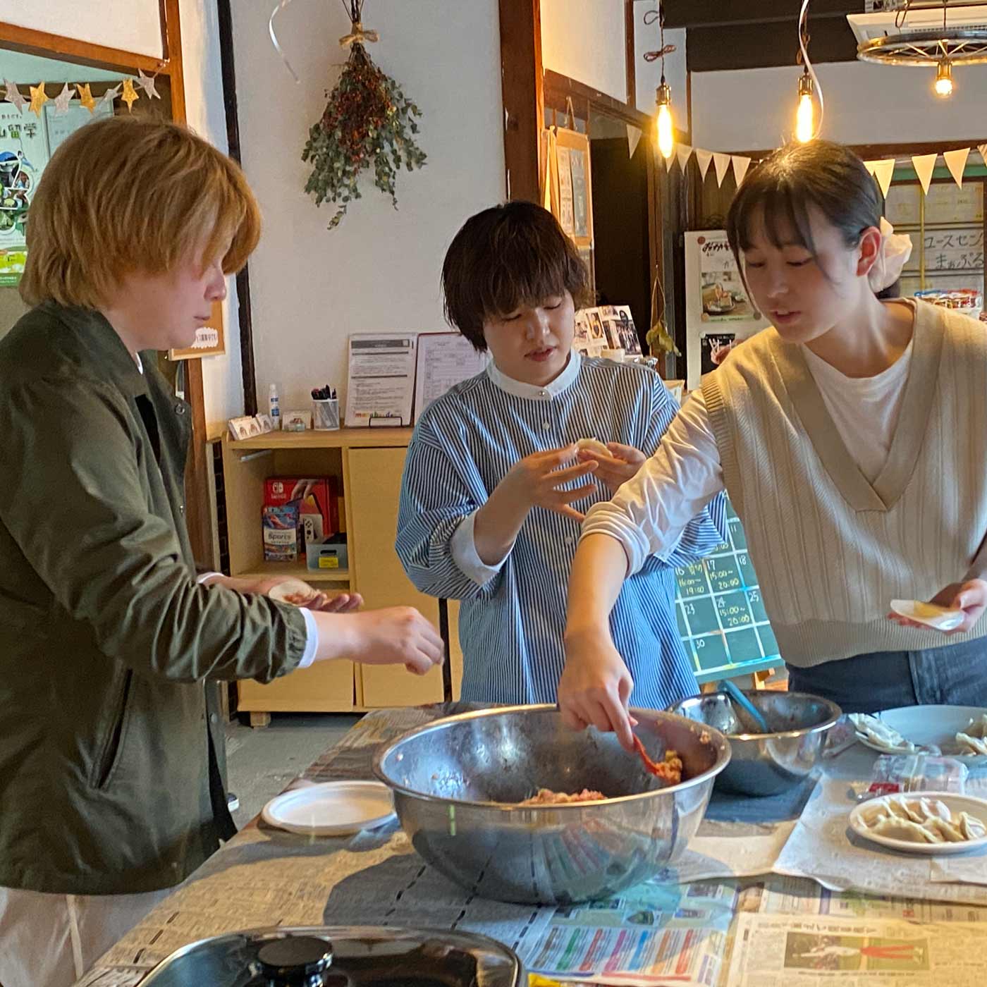 餃子パーティ開催🥟の画像